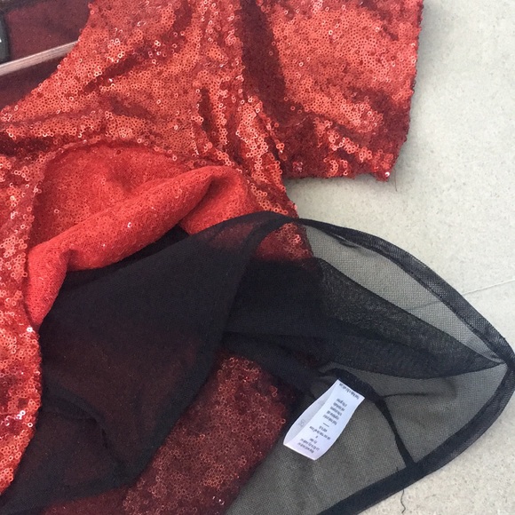 House of MuaMua red sequin top - Picture 7 of 10